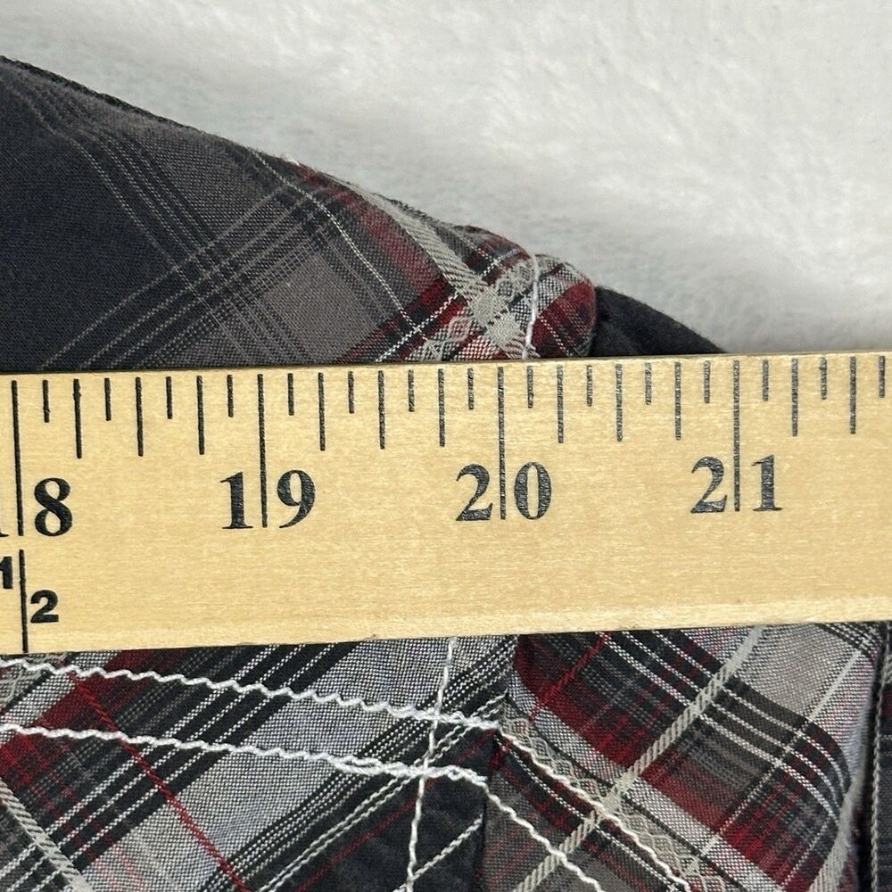 BKE Buckle Plaid Shirt Men’s XL Pearl Snap Athletic Fit Western Cowboy Red Black - Picture 6 of 14